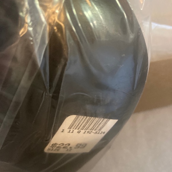 Bridal heels mondolfo brand Satin 👠 Nwt they are white - Picture 4 of 6